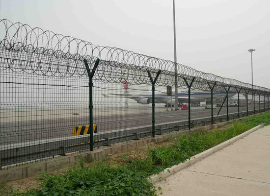 機(jī)場(chǎng)隔離柵